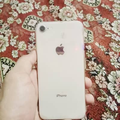 iPhone 8