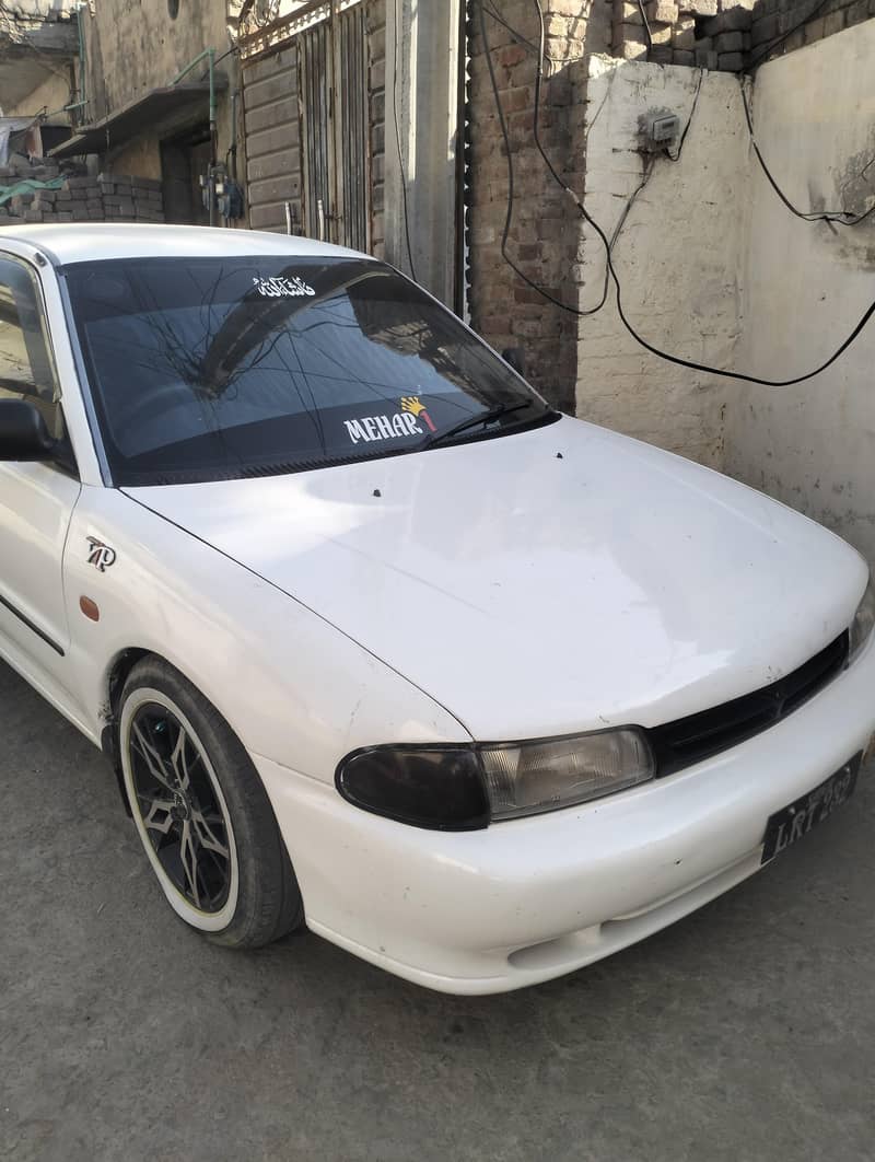 Lancer 0