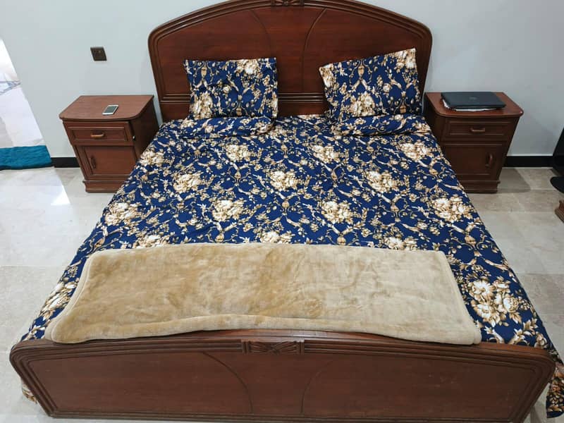 solid wood bedroom set complete 1