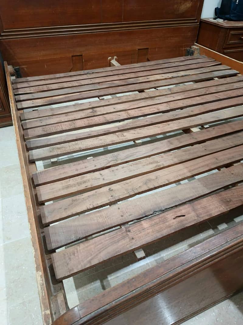 solid wood bedroom set complete 4