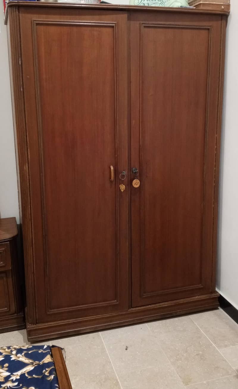 solid wood bedroom set complete 7