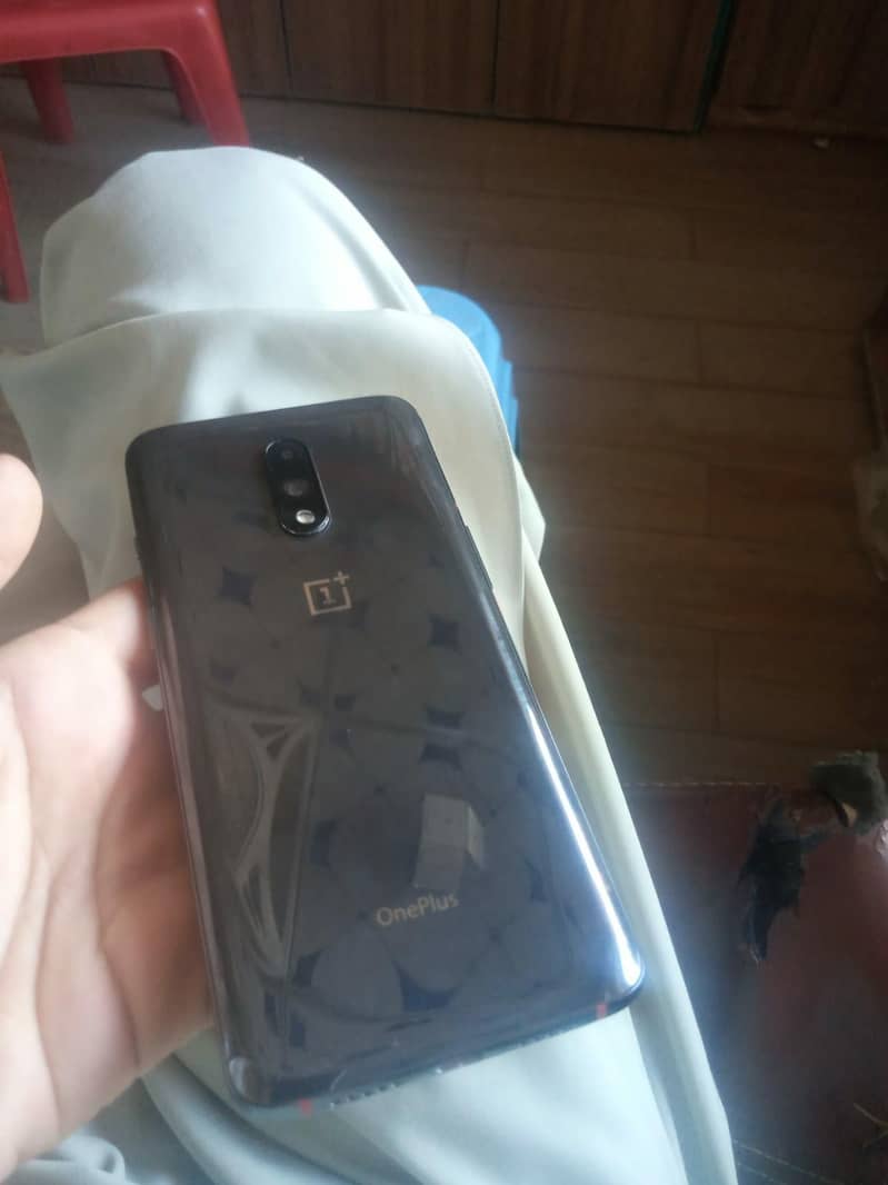 One Plus 7 5