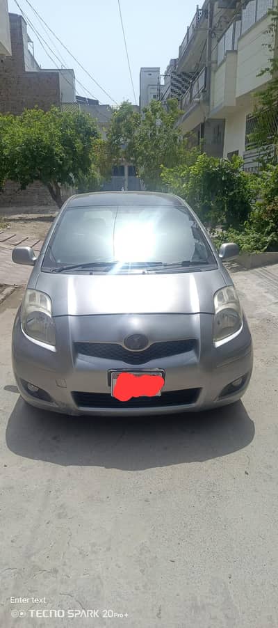Toyota Vitz 2008 Model 2012