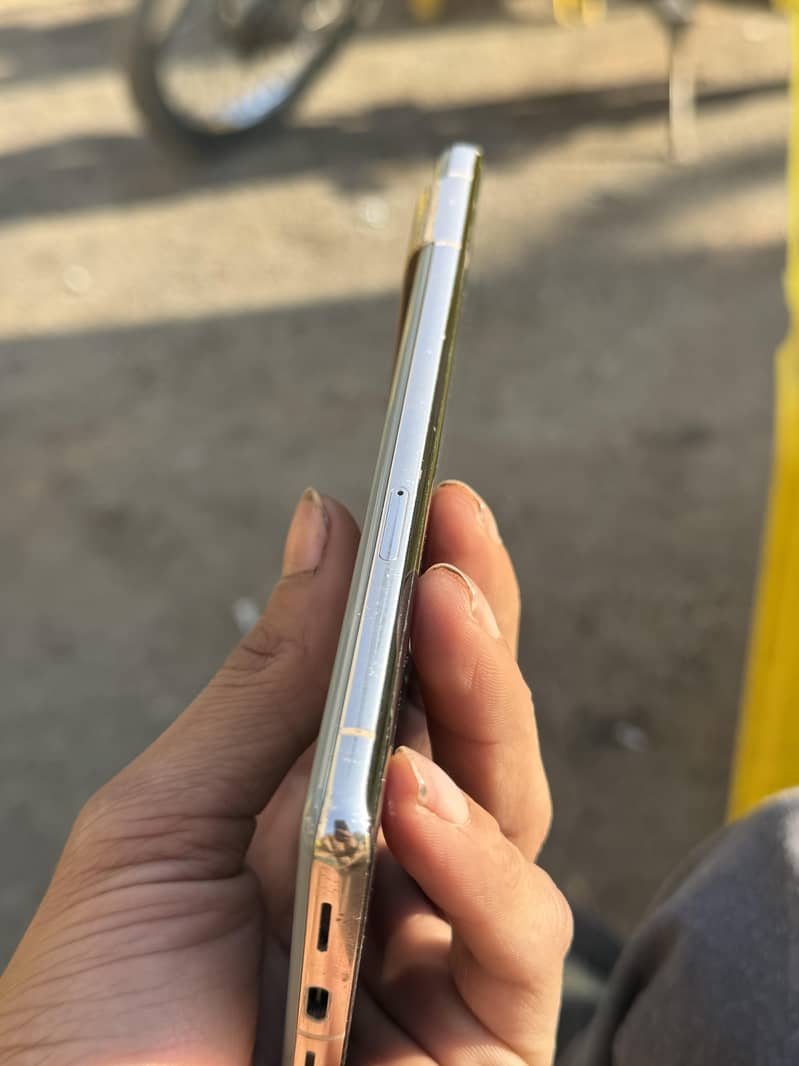 Google Pixel 7 Pro 4