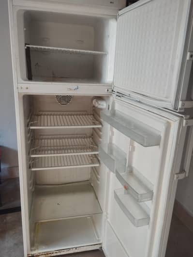 Old Siemens fridge for sale