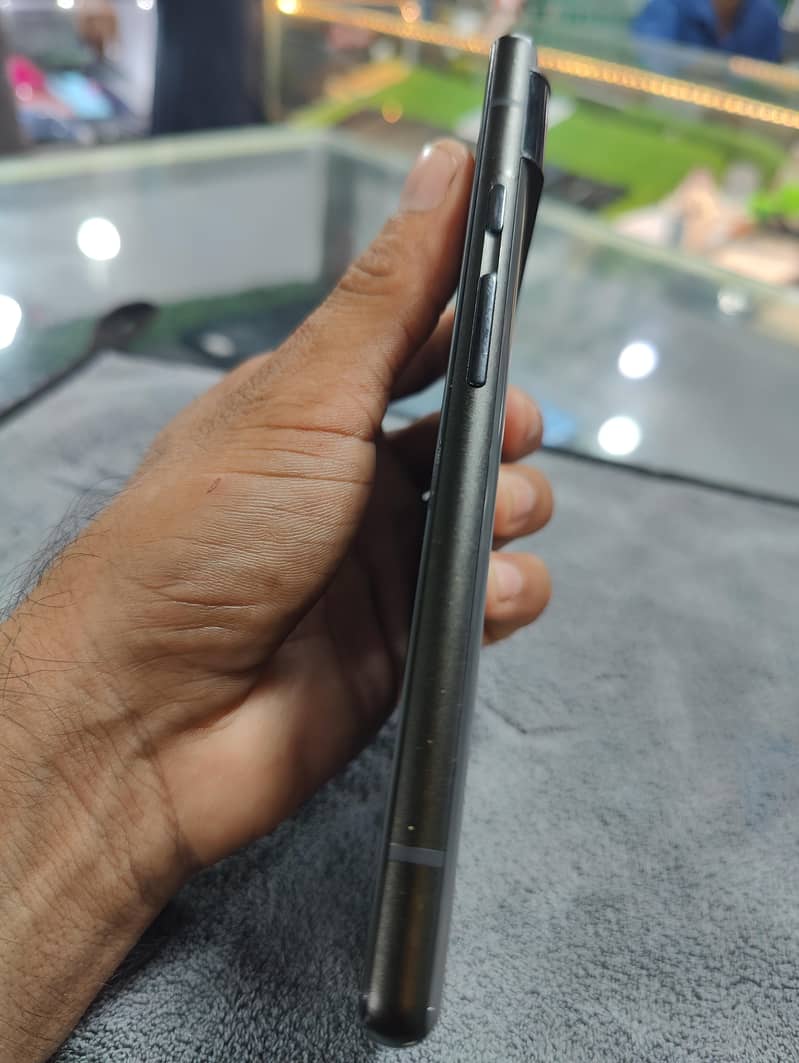 Google Pixel 6a 9