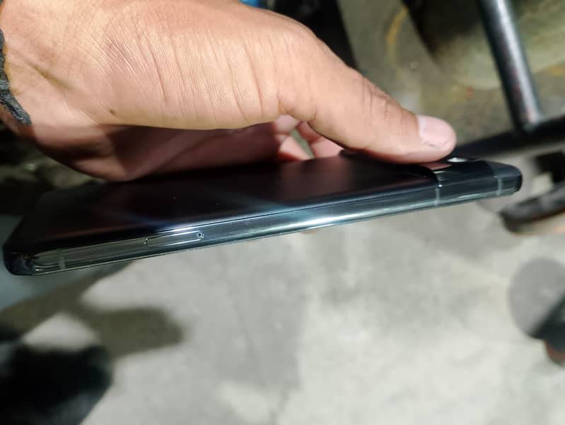 Google Pixel 8 Pro 1