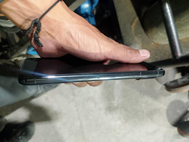 Google Pixel 8 Pro 3