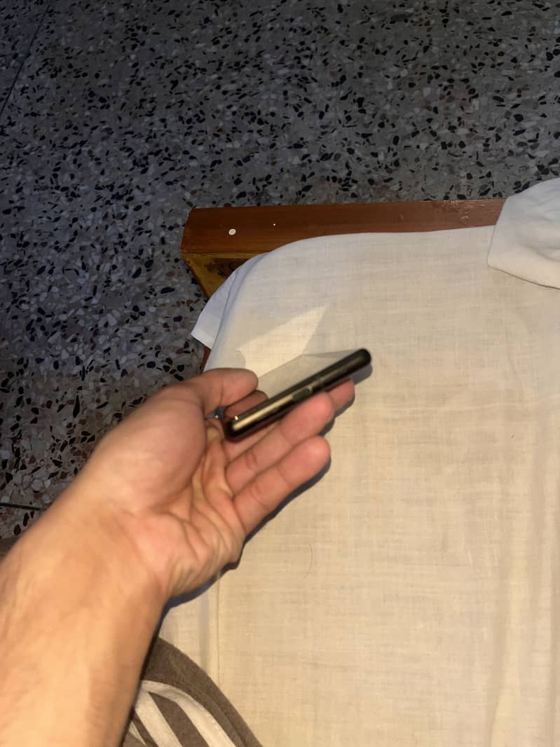 Google Pixel 6 4
