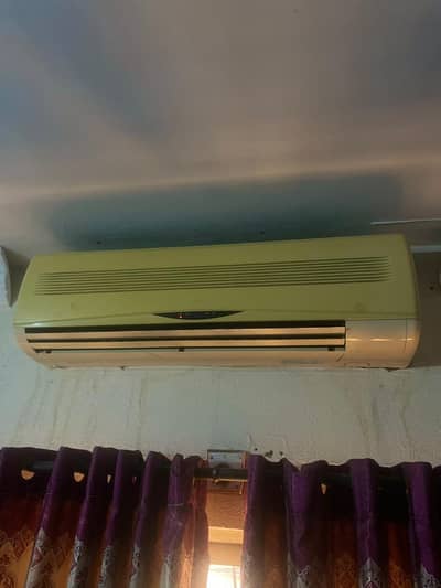 split ac with running condition