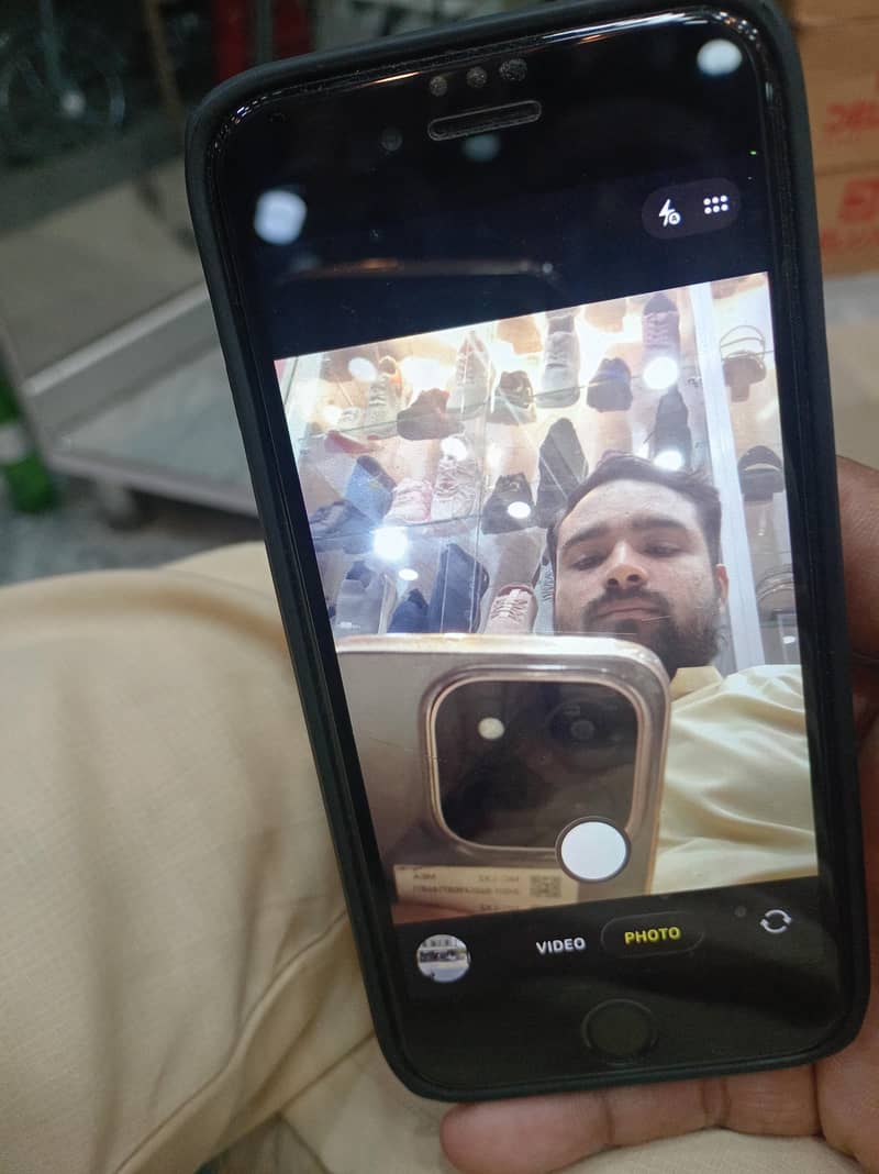Apple iPhone SE 2020 9