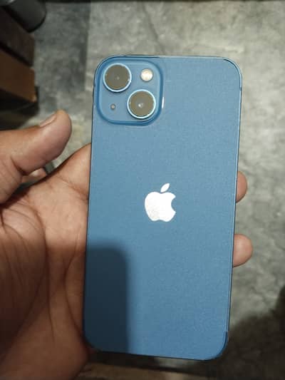 Apple iPhone 13