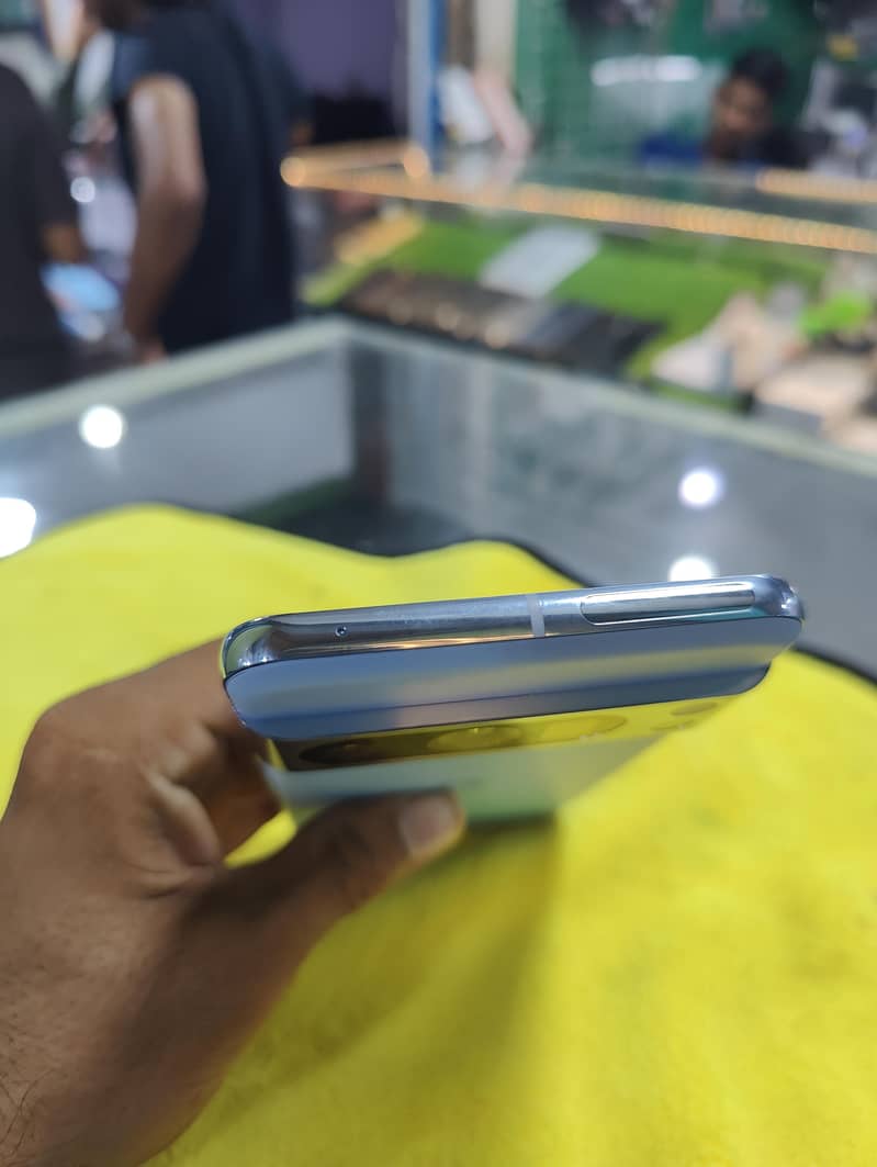 Google Pixel 8 Pro 5