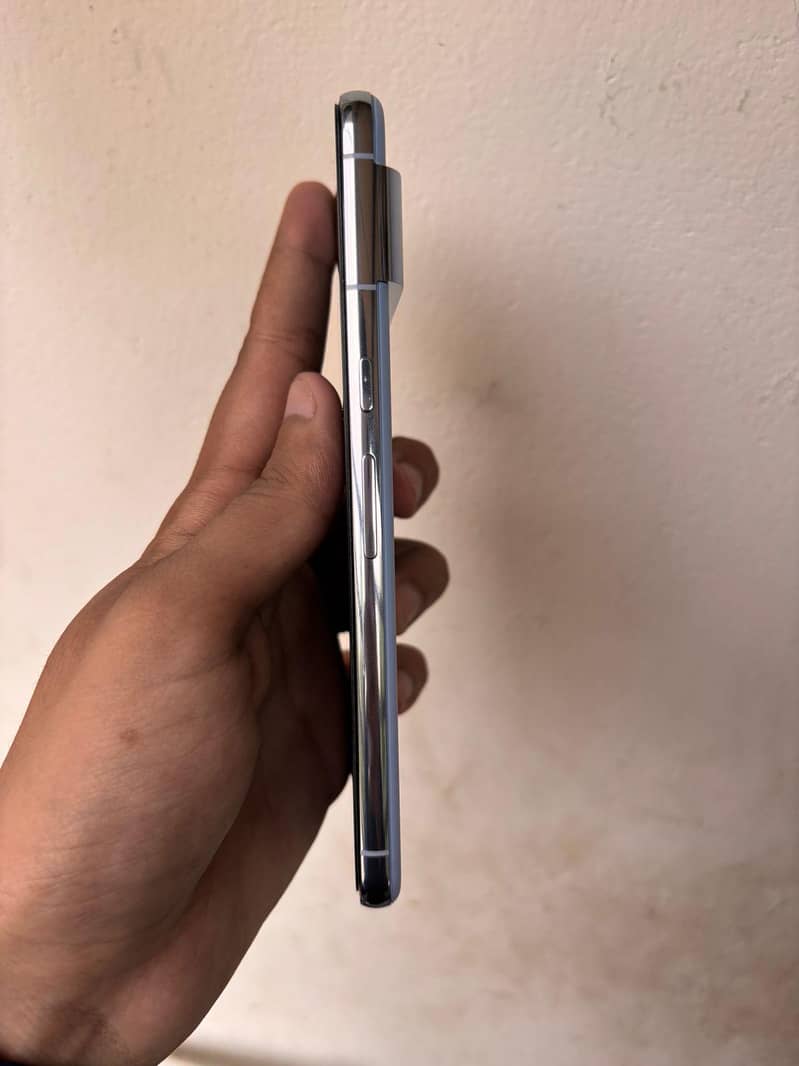 Google pixel 8 pro 3