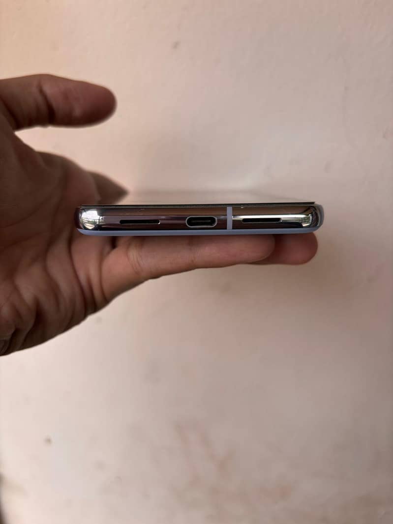 Google pixel 8 pro 5