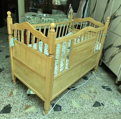 Baby cot with mattress