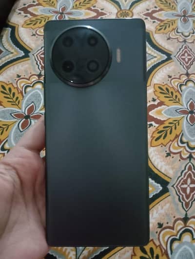 Tecno Spark 20 Pro Plus