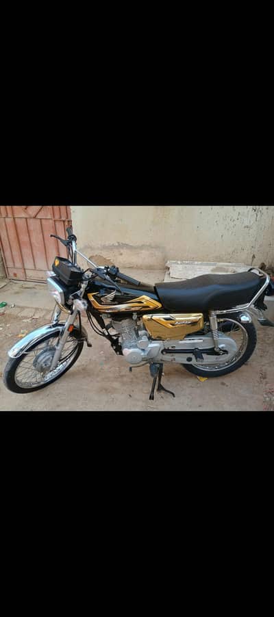 Honda cg 125s Gold edition