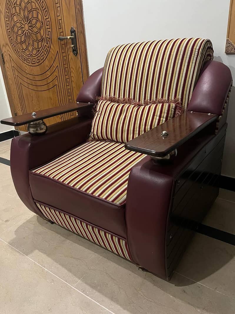 Sofa set 0