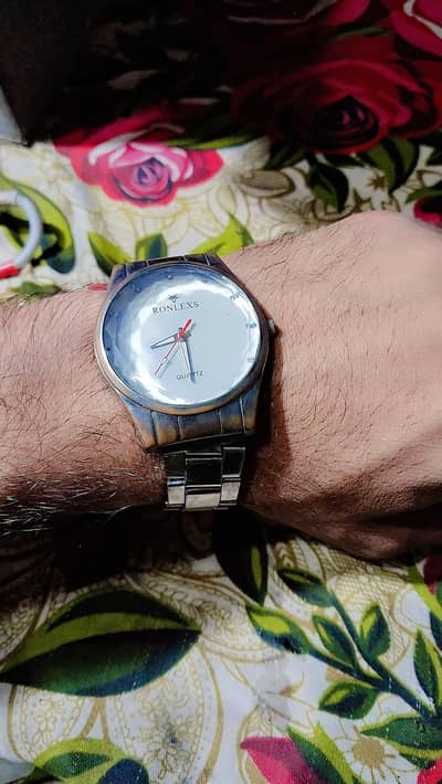 Beautiful watch for sale