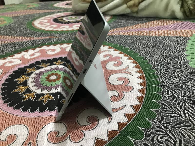 Surface Tab 1