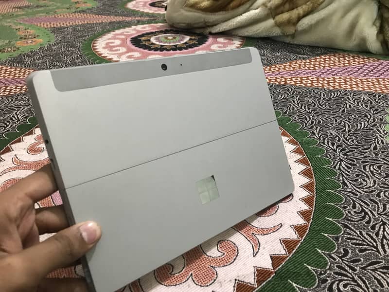 Surface Tab 3