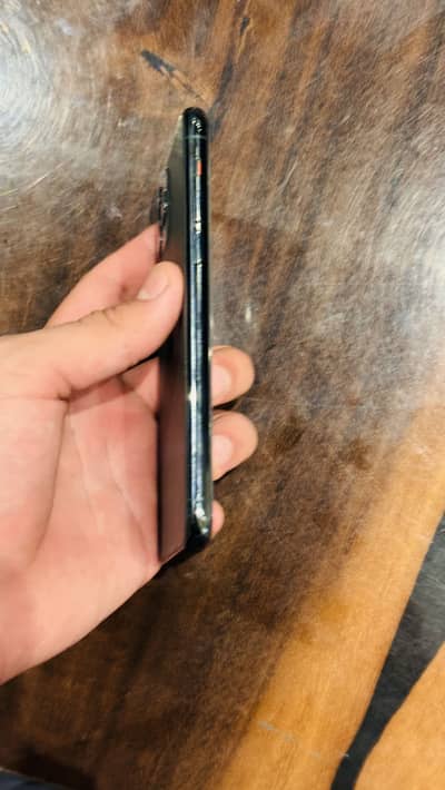 Apple iPhone 11 Pro jv 64 gb 83 health
