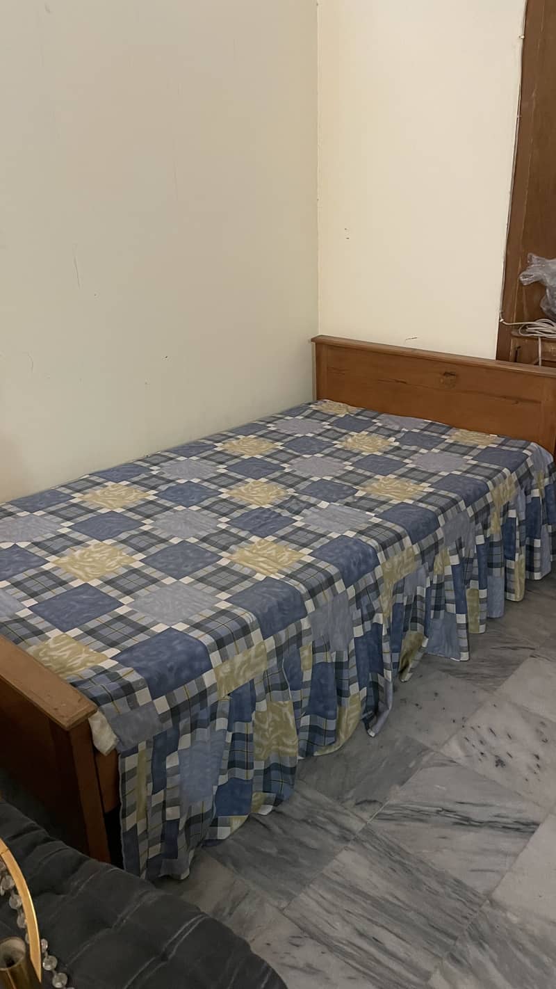 single bed large size 1