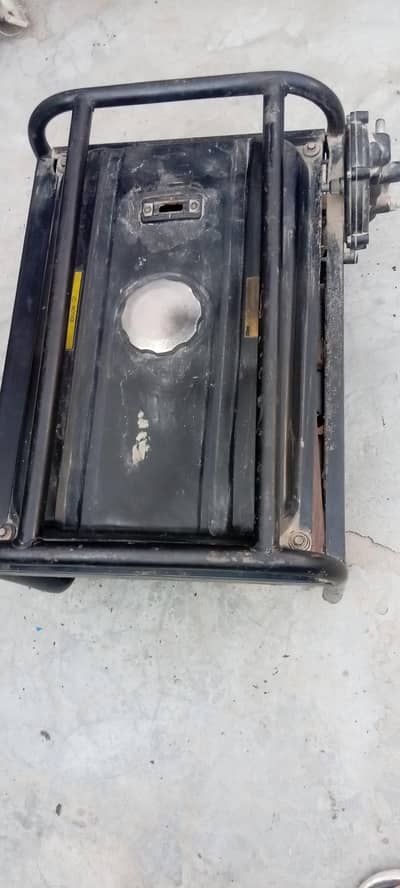 3.5 kv generator