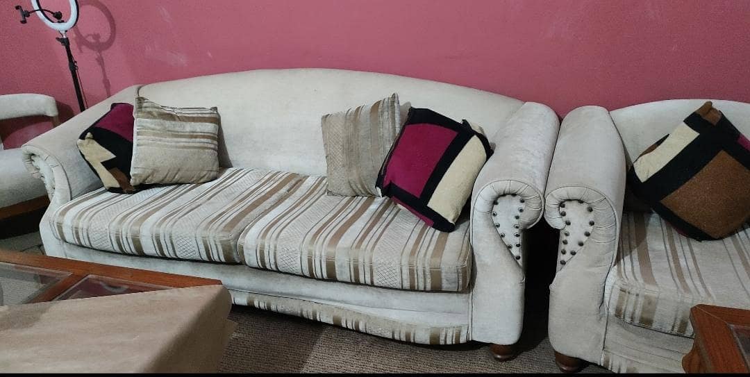 5 Seater sofa 1
