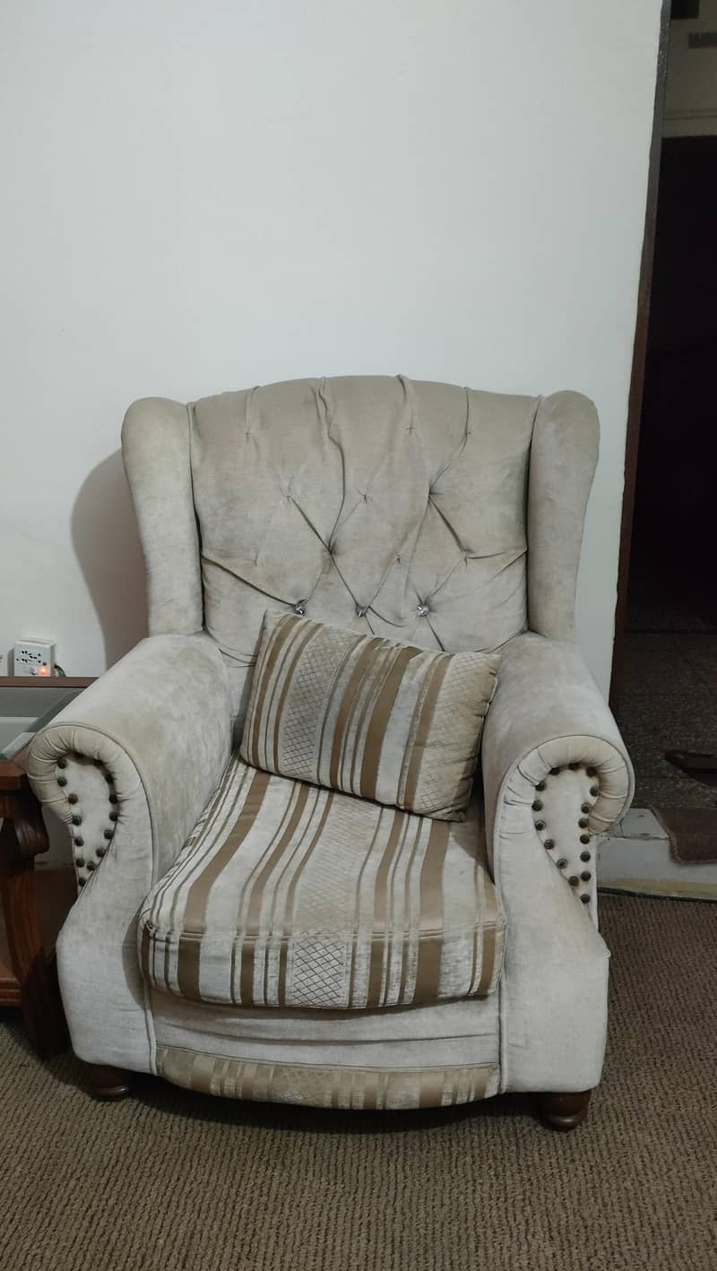 5 Seater sofa 4
