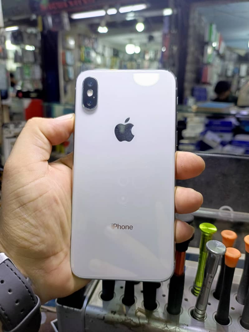 Apple iPhone X 0
