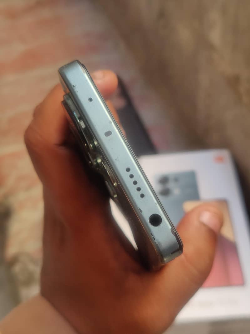 Redmi Note 13 Pro 7