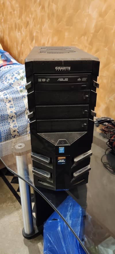 Intel i5 cpu, GTX 1060 6GB