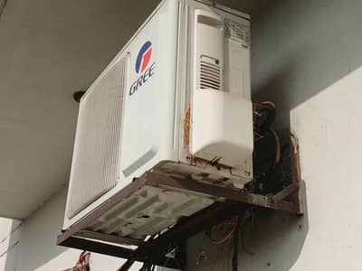 1 Ton Split AC – Used, Excellent Cooling (Lahore)