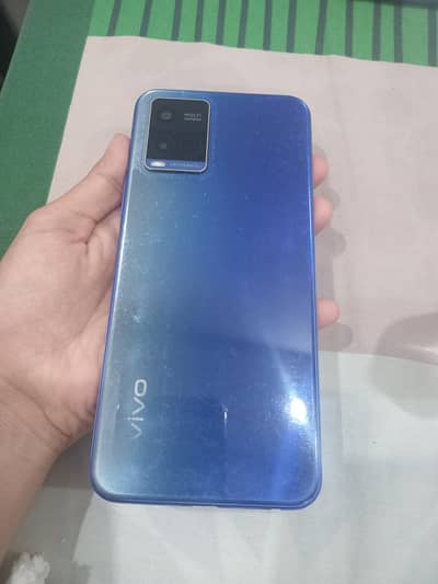Vivo Y21