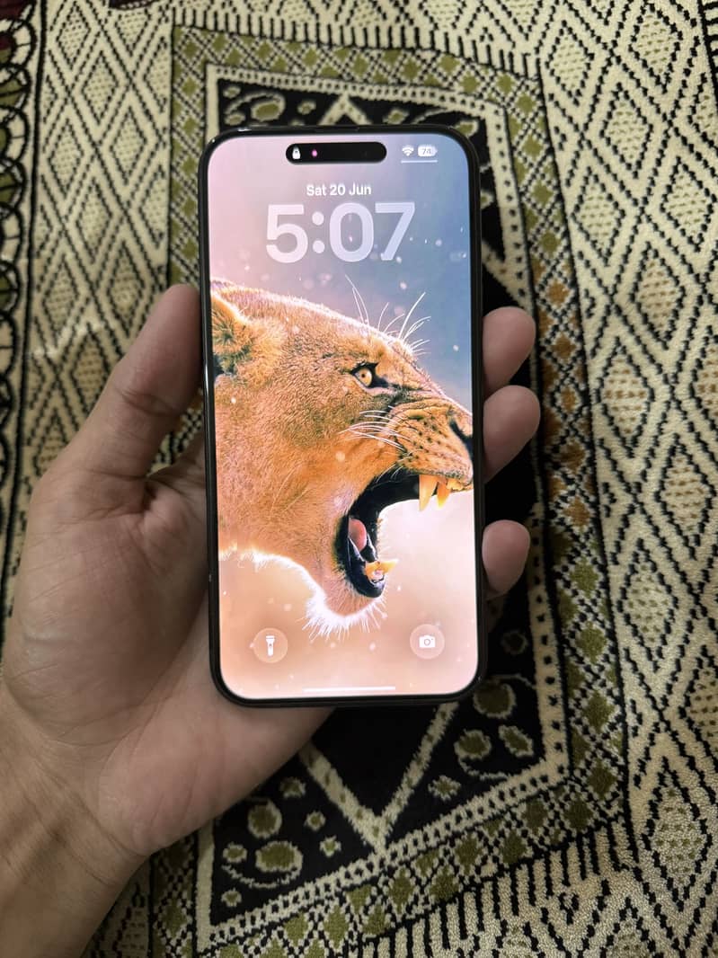 Apple iPhone 15 plus 4