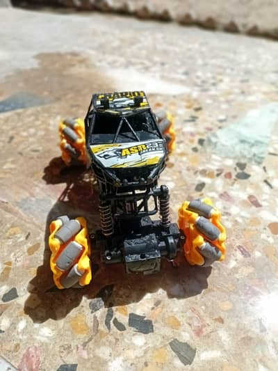 Monster Track 4x4 Rechargeable battery power system