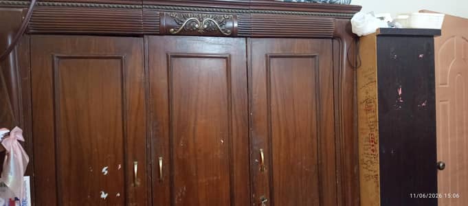 wardrobe