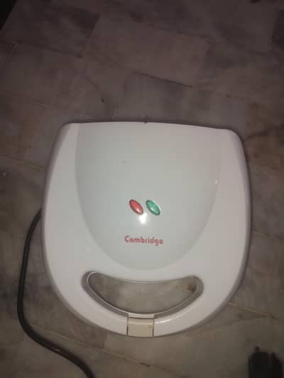 Cambridge Sandwich Maker - Like New (Only 1 Time Used)