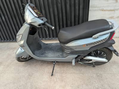 exxsn scooter 2600km driven
