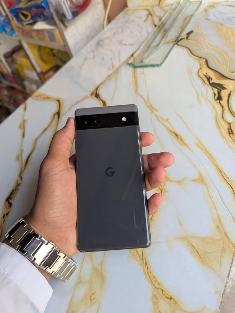 Google Pixel 6a 1