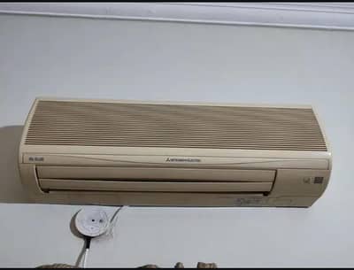 Mitsubishi 1 Ton AC