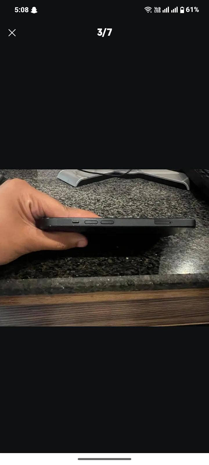 iphone 13 condition 10/10 4
