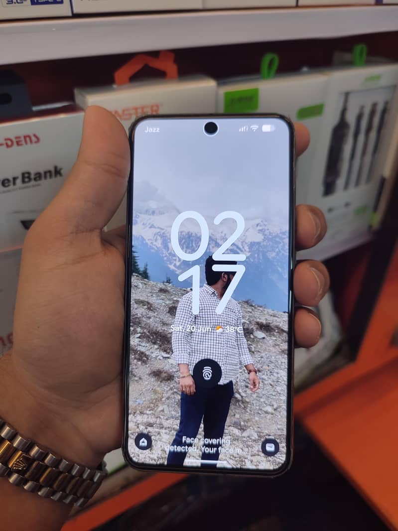 Google Pixel 8 2