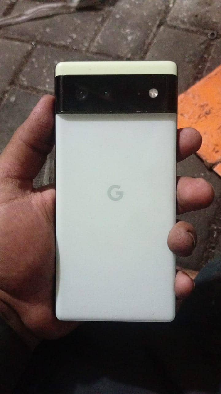 Google Pixel 6 0
