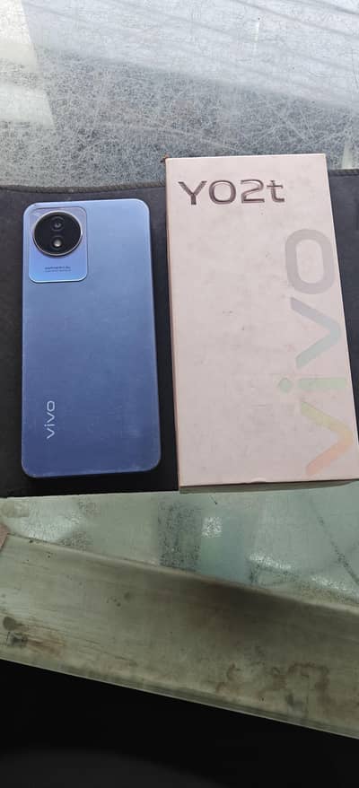 Vivo Y02t 4+64gb Sath Box ha chgar nhi ha Gallas muumle sa brak ha