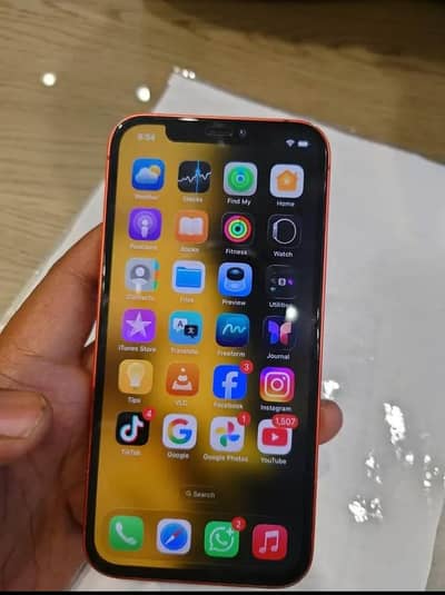 Apple iPhone 12