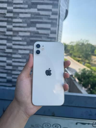 iPhone 11 64gb watrpack