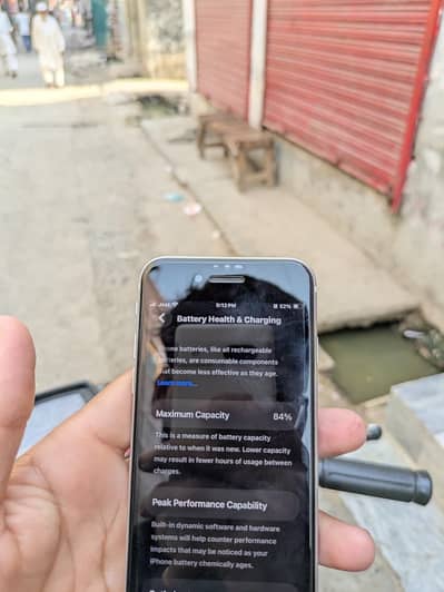 Apple iPhone SE 2020 Pta Approved